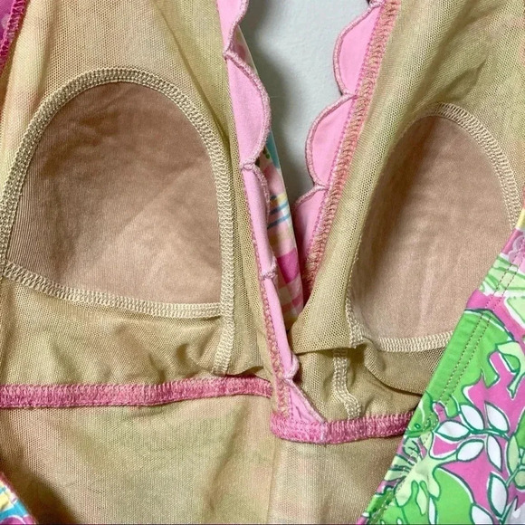Lilly Pulitzer patchwork  scalloped v neck one piece swimsuit - Picture 5 of 7